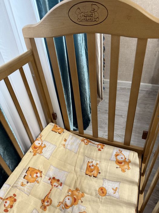 Детская кровать , манеж