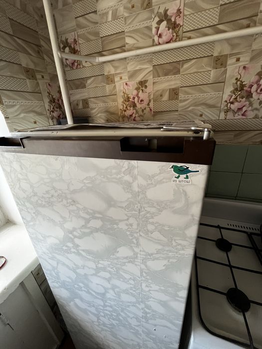 продается холодильник, недорого