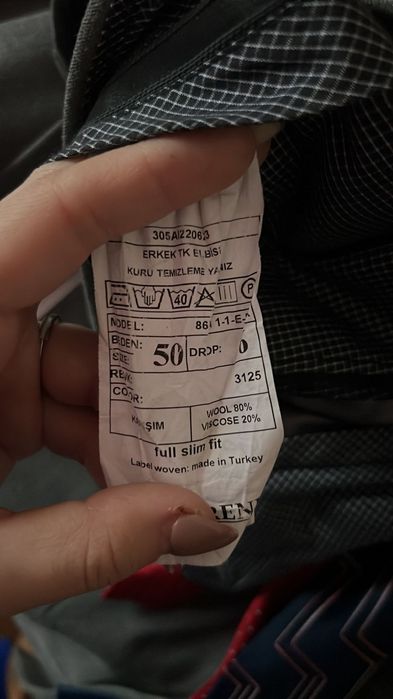 Продам костюм 3ка