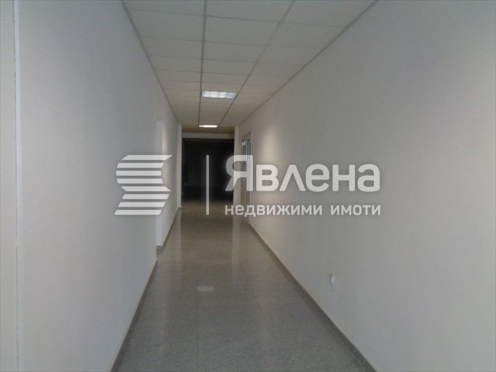 Продава се Склад в Ямбол, Зорница - 5204 кв.м за 167 €/кв.м - Снимка #10