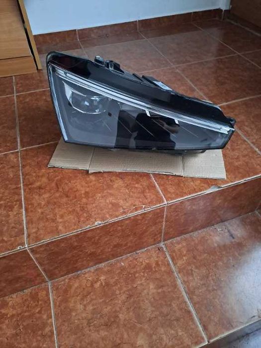 Far dreapta Skoda Scala Crystal Lighting original cod 657941016A
