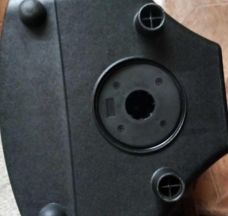 Aктивни тонколони Мackie-12-инча,1000w