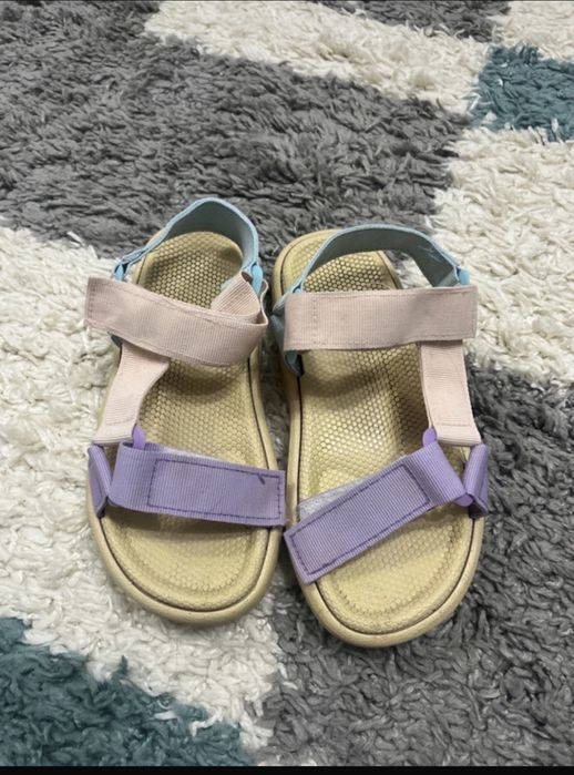 Sandale fete marimea 32