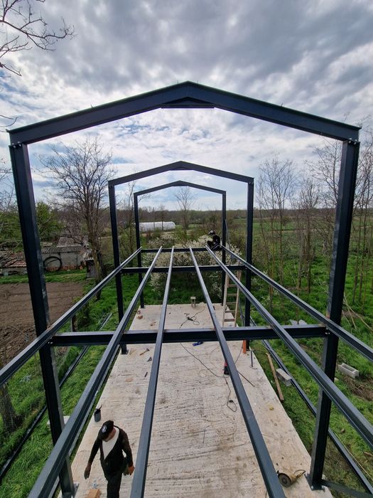 Structuri metalice pentru casa cu etaj locuinta