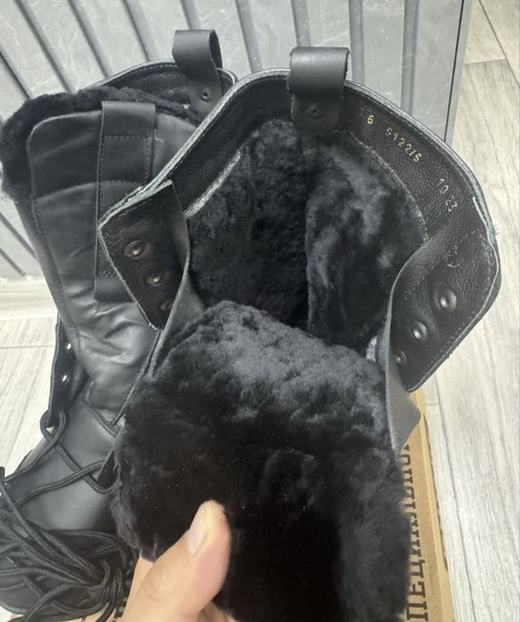 Продам берцы зимний