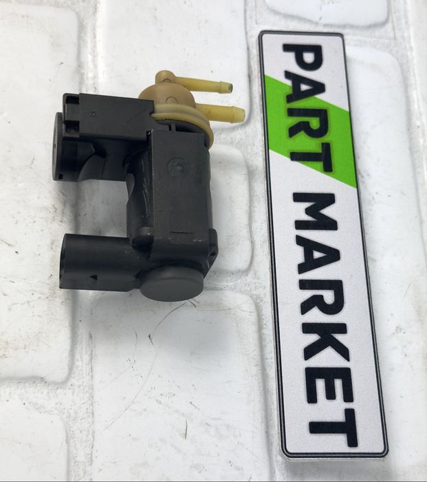 Клапан налягане AUDI 059906627N
