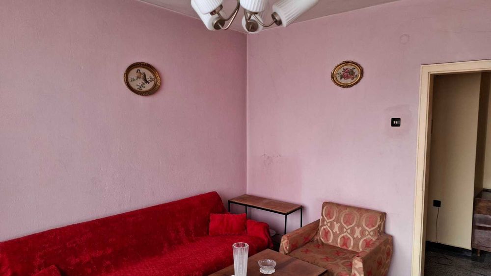 Продава се Двустаен апартамент в Габрово, Център - 76 кв.м за 463 €/кв.м - Снимка #1