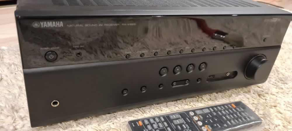 Av receiver 7ch Yamaha Rx V 685,atmos