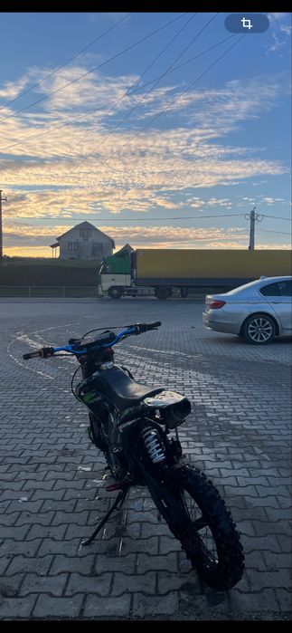 Vând cross 140 (4 timpi)