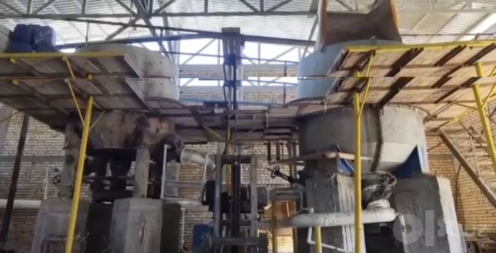 Продаётся Завод Рядом с Ташкентом 1 гектар 3-здания