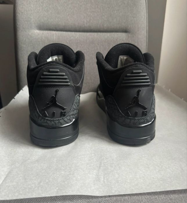 Jordan 3 Black Cat
