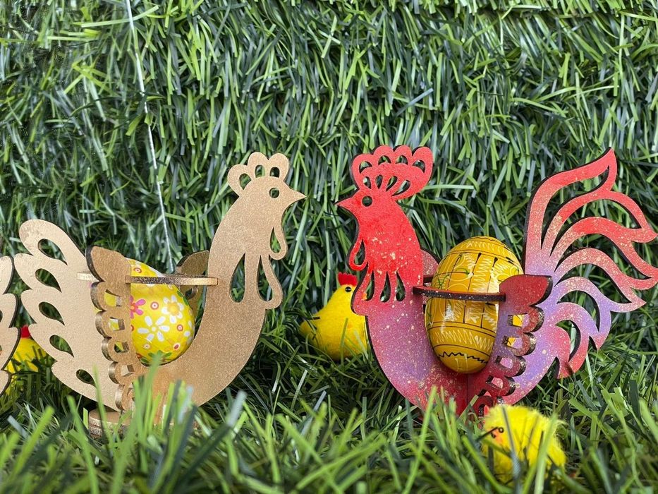 Поставки за Великденски яйца.