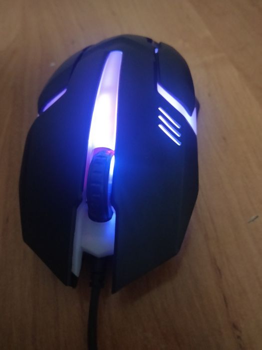 Продам мышку с подсветкой