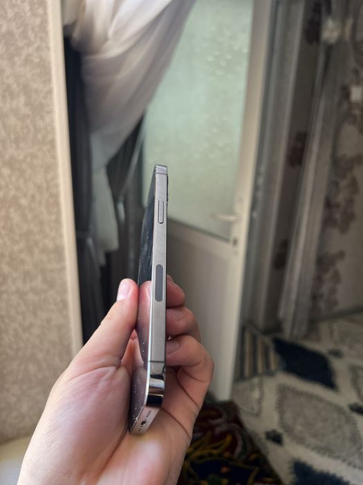 Iphone 12 pro 128 talik