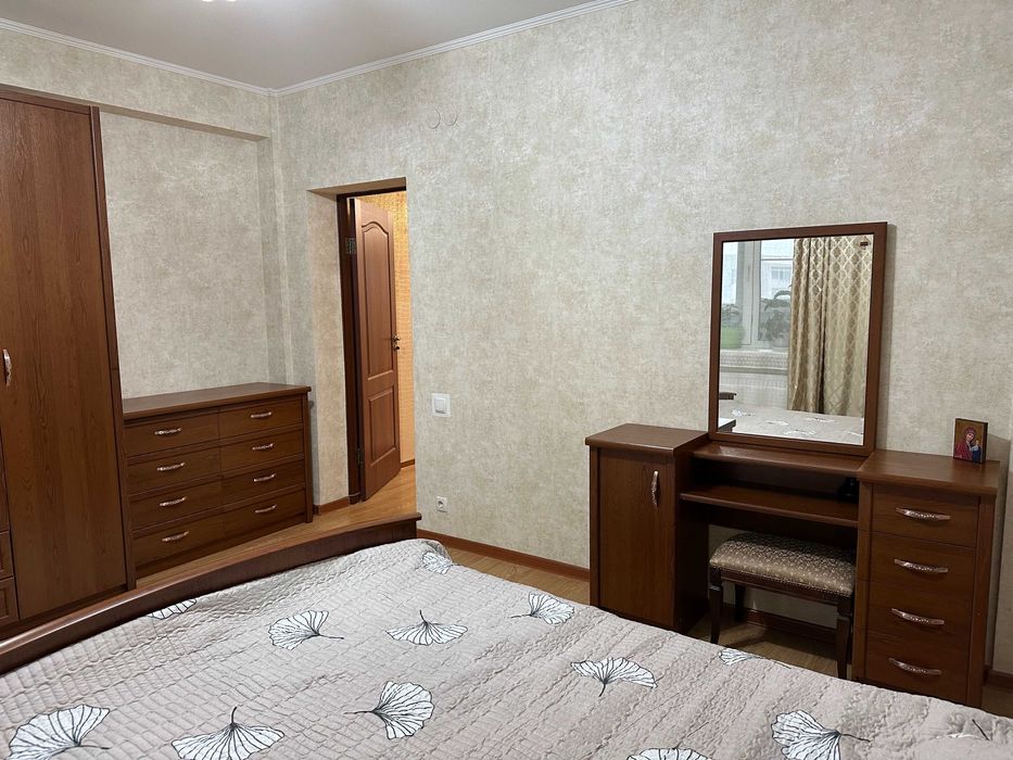 Продам 2-комнатную квартиру 87 кв.