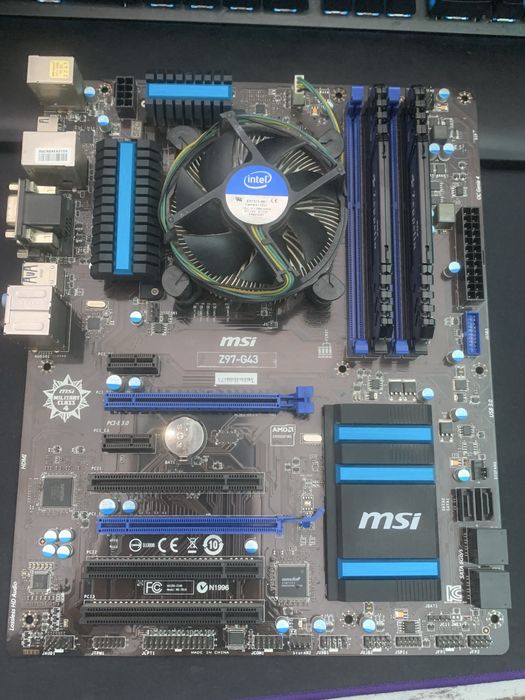 Xeon E3-1271 v3 + MSI Z97-G43 + 16GB DDR3 Kit