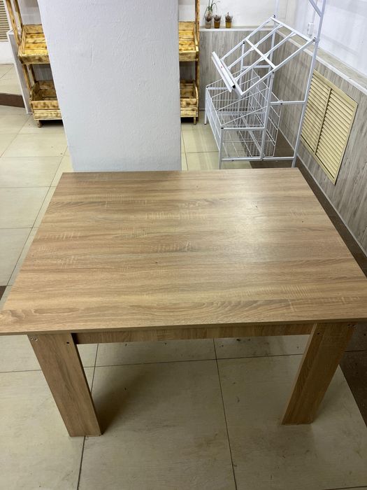 Срочно продается стол!!