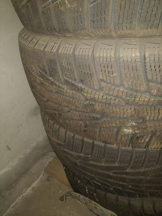 Продам зимнюю резину