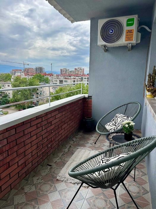 Дава се под наем Тристаен апартамент в Пловдив, Кючук Париж - 120 кв.м за 510 € - Снимка #9