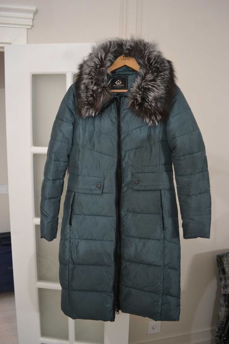 Продам женские куртки