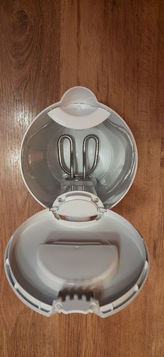 Cana Fierbator Electric , 2200W, 1.7 L, 230v, Alb, Nou!