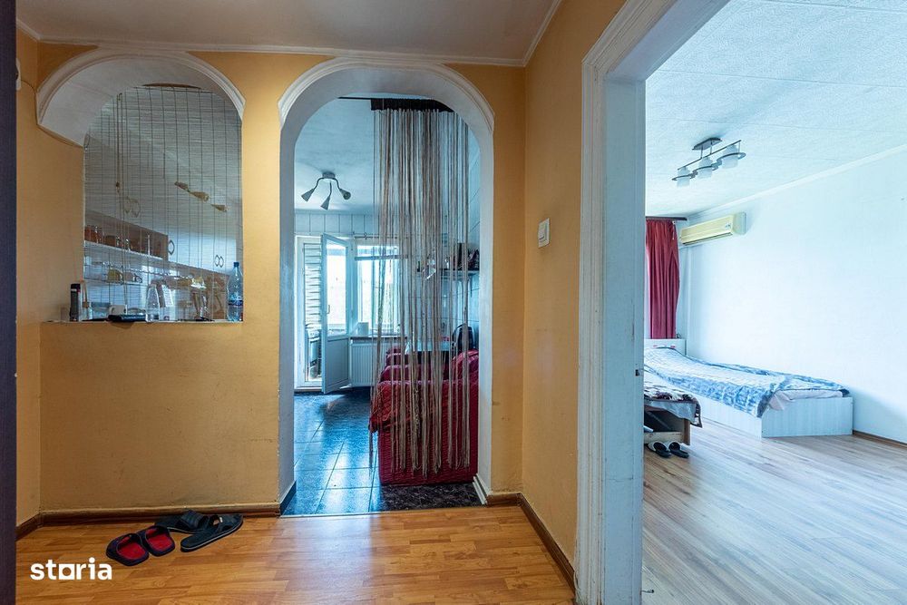 Piata Sudului, spitalul Bagdasar, 3 camere decomandat + loc ADP — fotografia 3