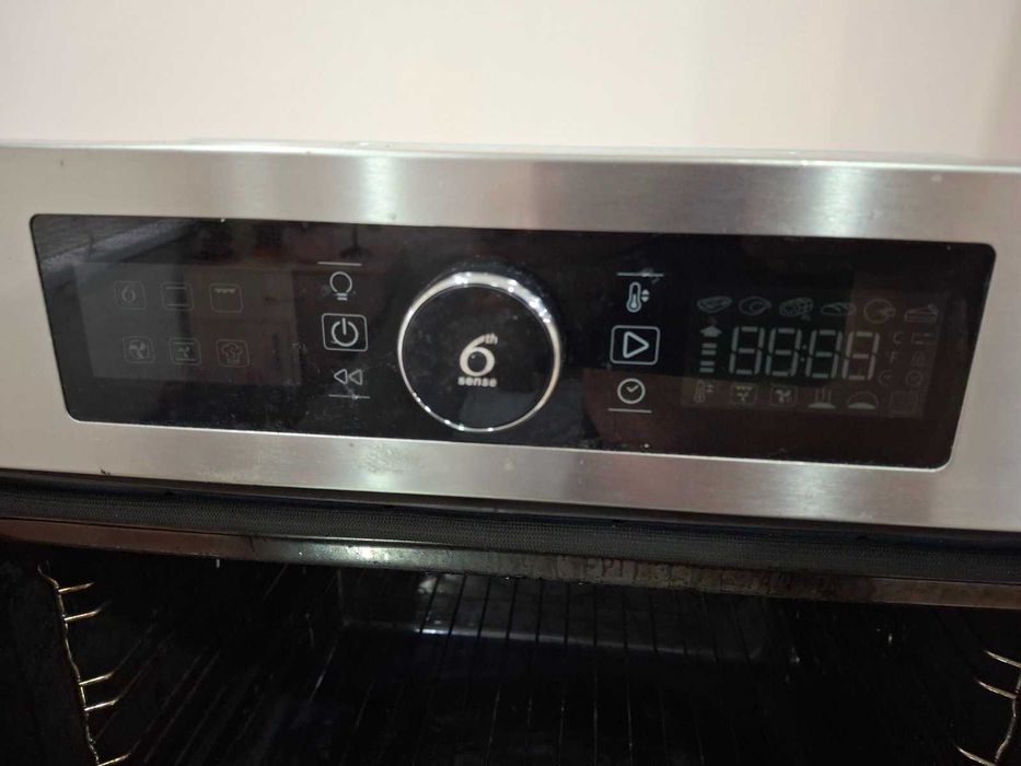 Фурна за вграждане Whirlpool AKZ9 6270 IX