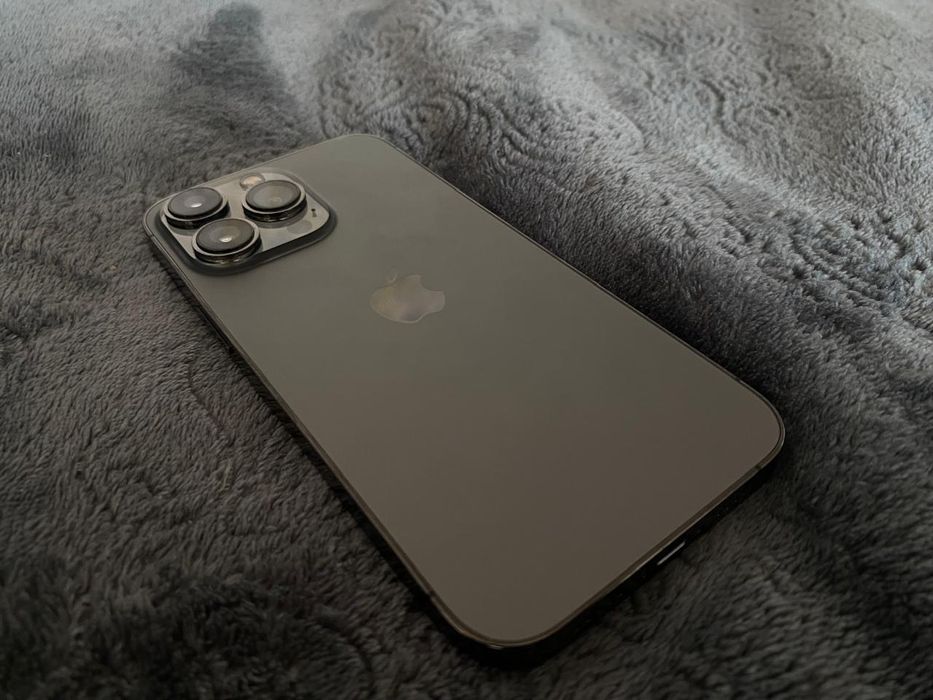 продам iPhone 13 Pro 512GB