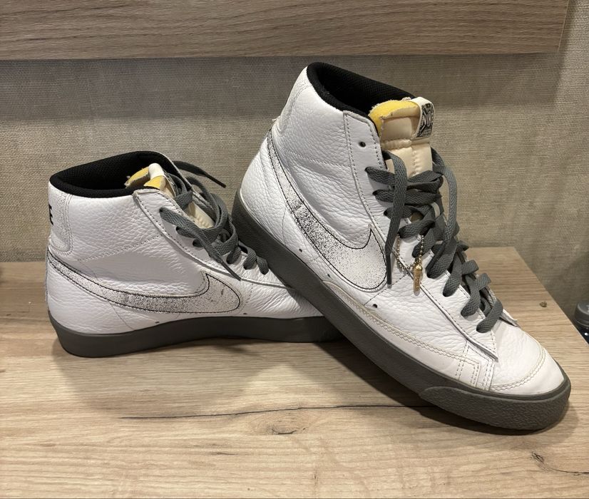 Nike Blazer Mid 77