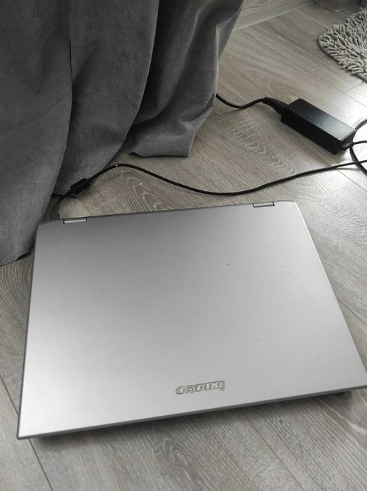 Лаптопи Fujitsu Siemens, Lenovo, HP