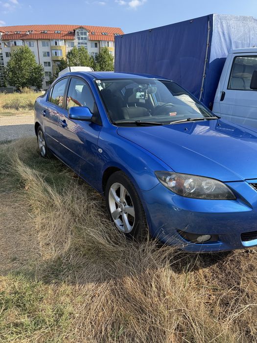 MAZDA 3 0 — imagine 2