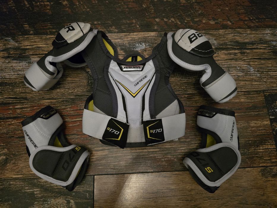 Umerar si cotiere Hockey Bauer