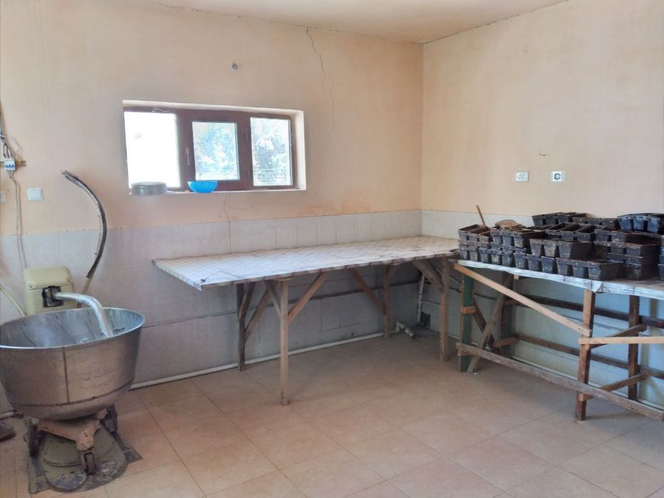 Сотилади срочно.