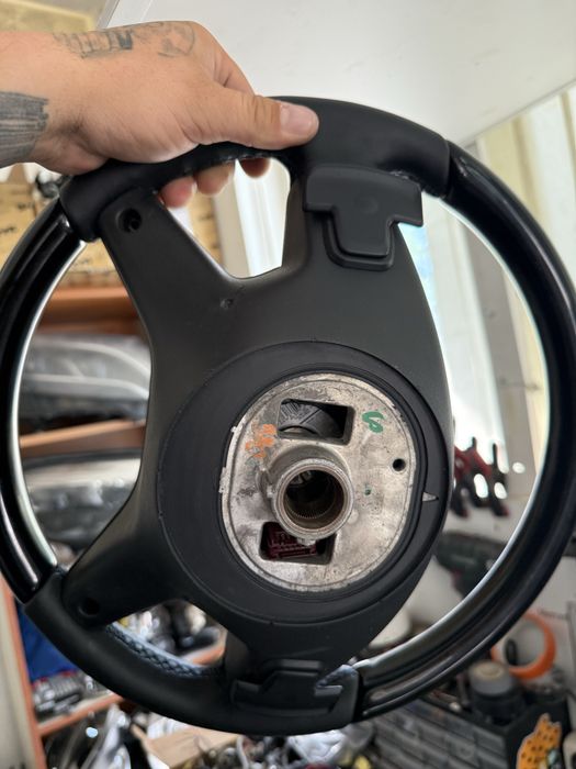 Волан мерцедес амг