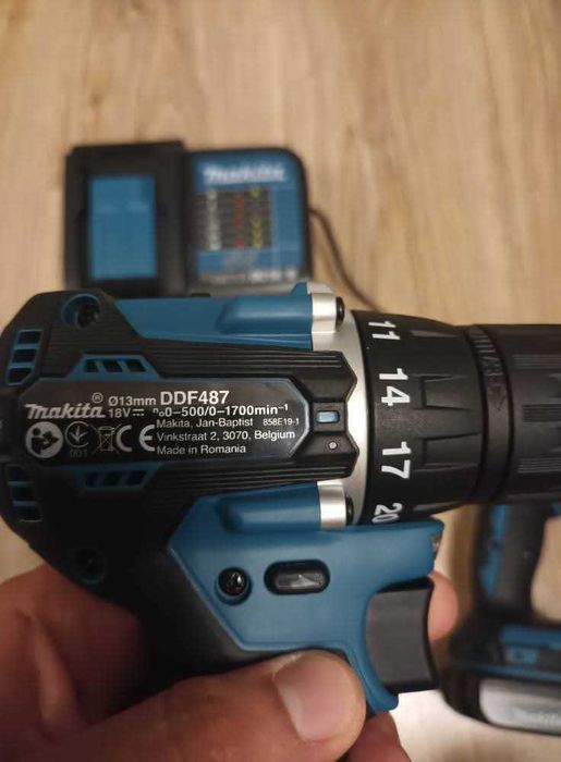 Комплект винтоверти makita