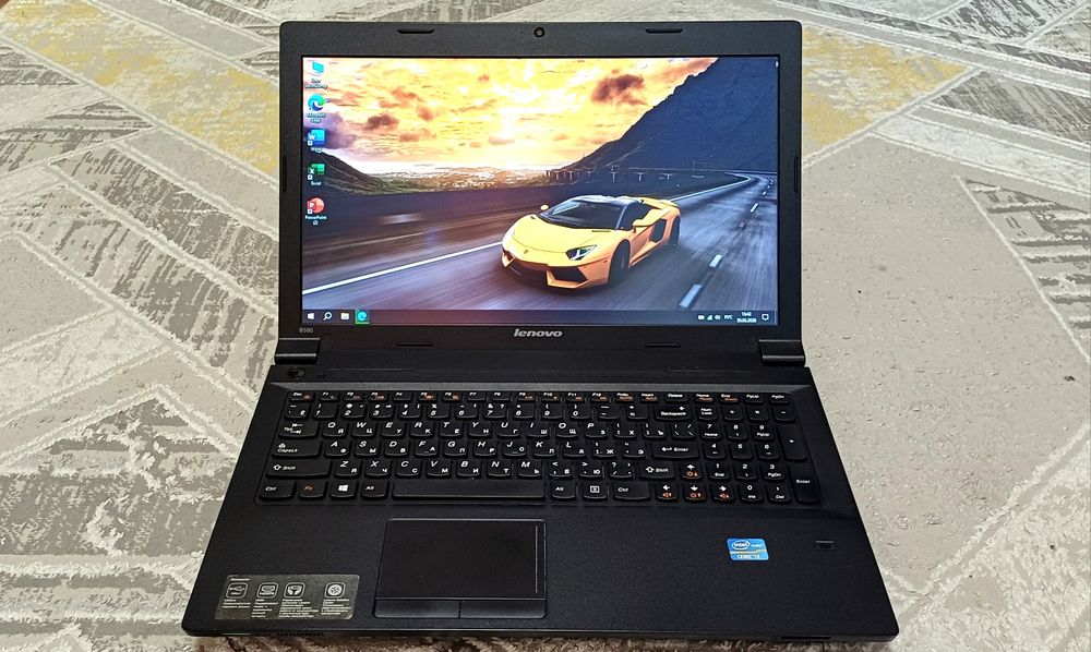 Ноутбук для работы, игр и учебы