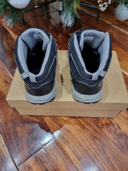 Непромокаеми боти JackWolfskin отлично състояние номер 35