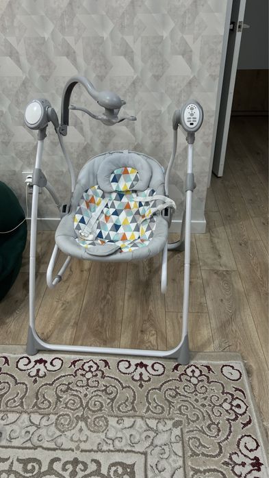 Продам электрическую качелю