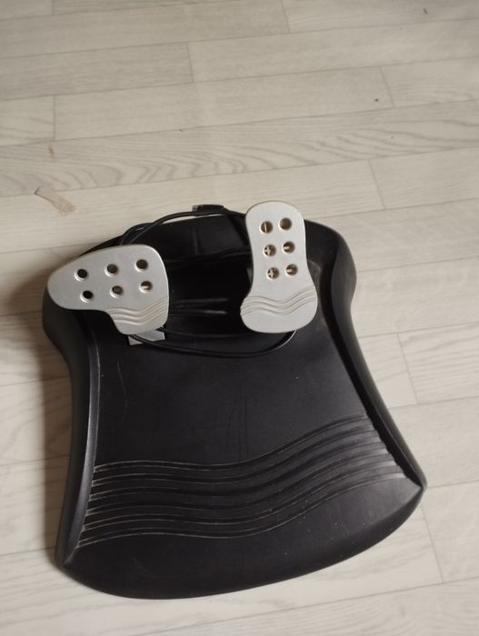 Руль на гоночные игры