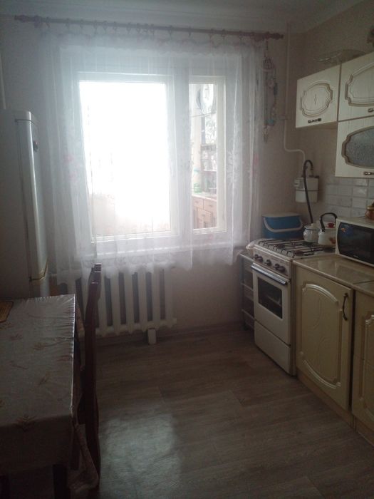 Продам квартиру двухкомнатную
