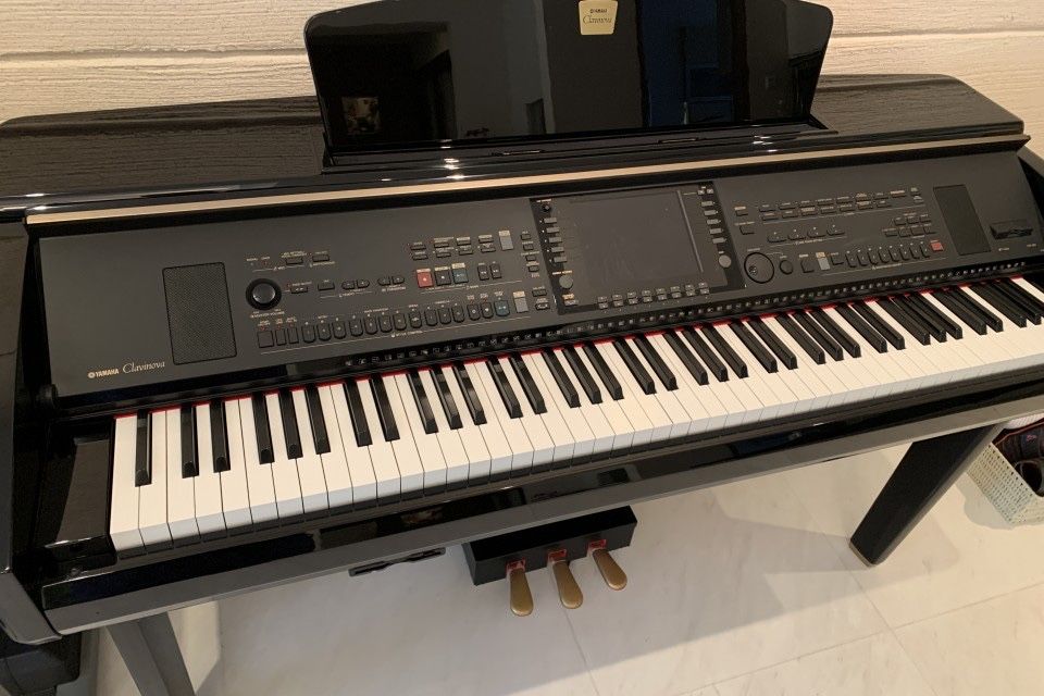 Pian Electronic Digital Yamaha Clavinova CVP 309