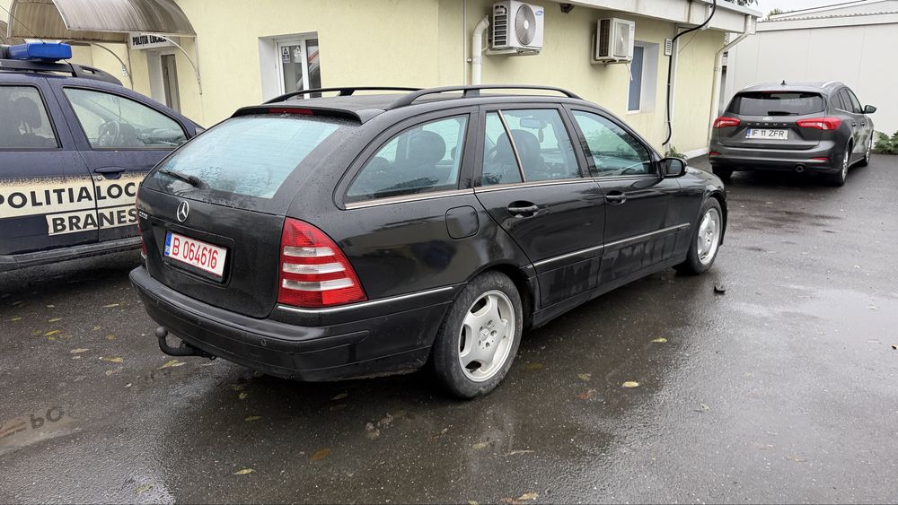 MERCEDES-BENZ C-Class 2006 — imagine 3