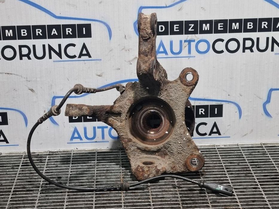 Fuzeta stanga fata Dacia Duster 1.5 Dci 2010 - 2013 Manuala 6 Trepte K9K Euro5 (1084) ...