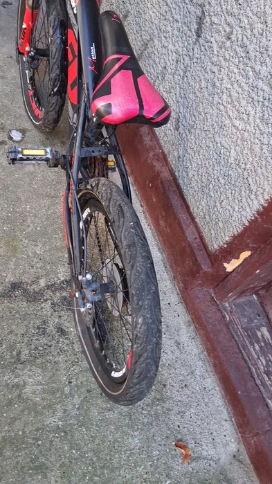 Vând bicicleta 18 inch