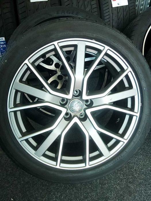 Jante Audi A6 Q3 Q4 Anvelope iarna noi Pirelli Sottozero 255 40 20