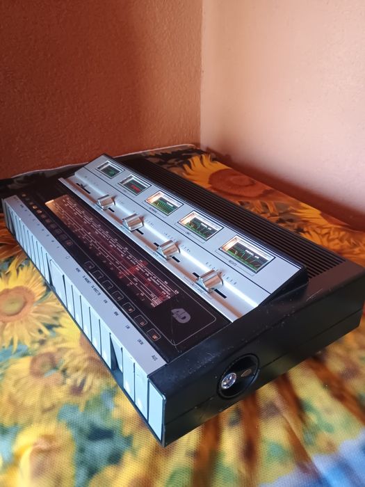 Grundig RTV 820 HiFi