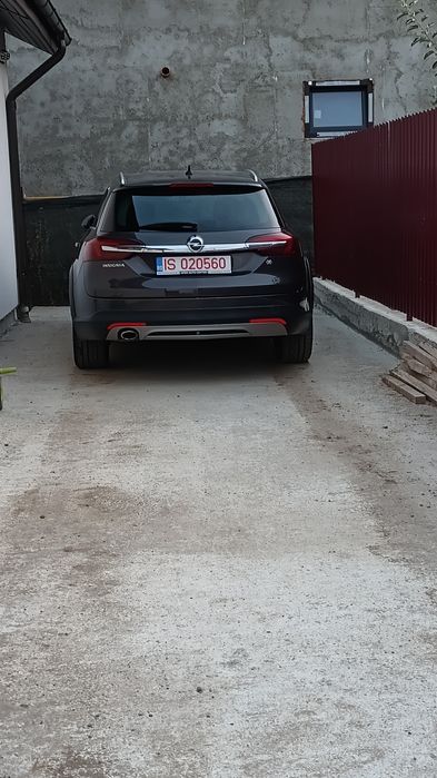 Opel insignia 2014 4*4 163 cp 2000 dizel