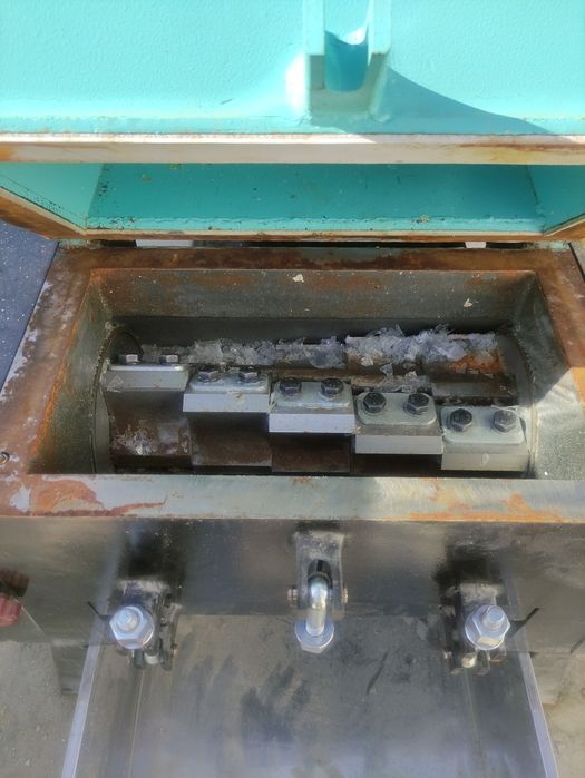 Дробилка для ПВХ ПП ПЭ,ПЭД, жидкий обой 11 кВт новый срочно продается