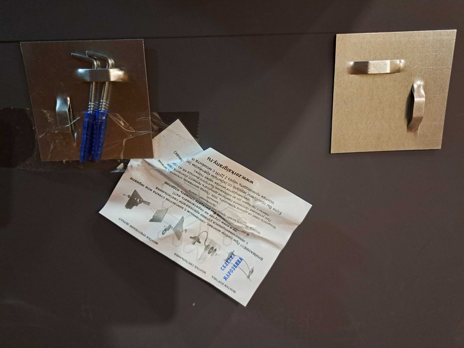 продам зеркало круглое и прямоугольное