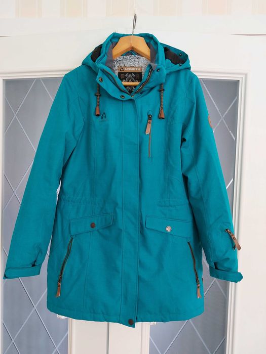 Теплая куртка на осень